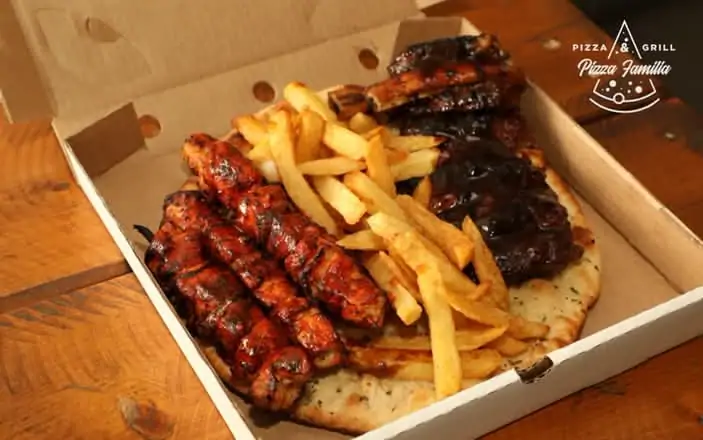 Combo 2 with ribs, kebabs and chips